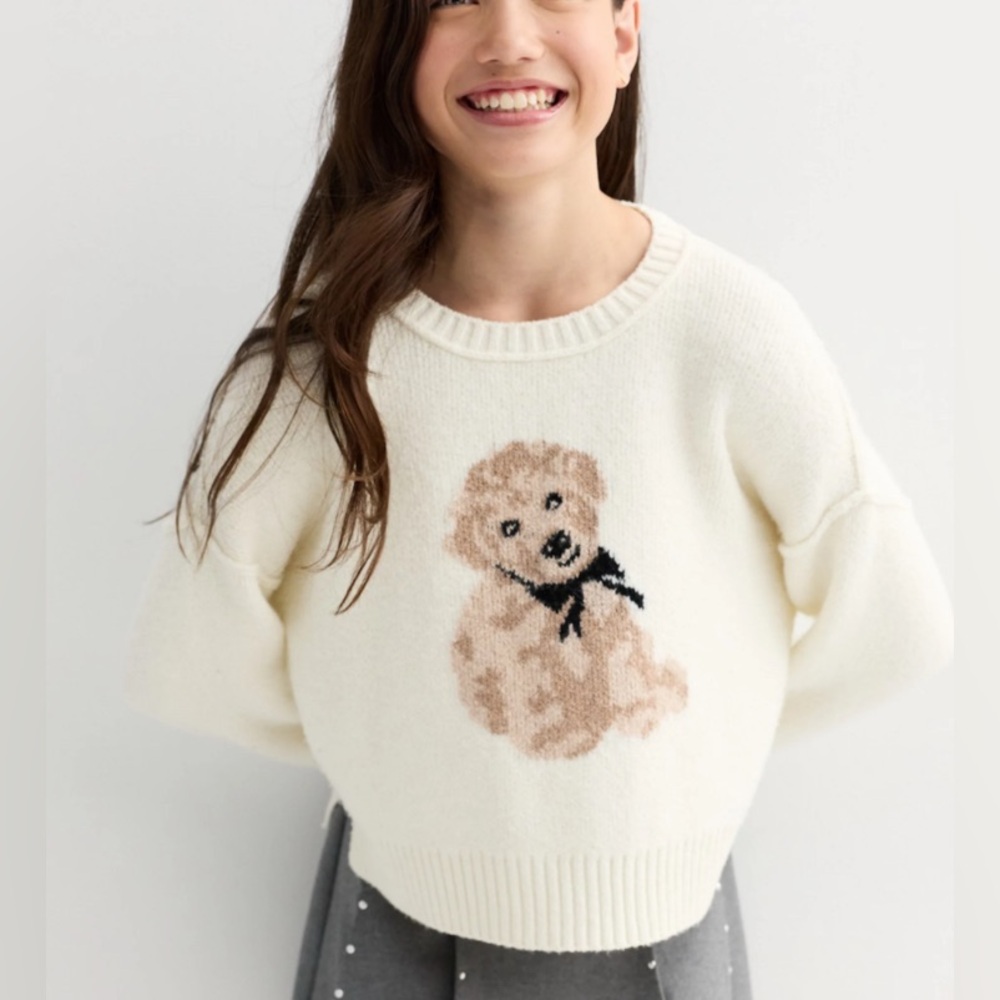 NWOT SO Girls Cream Sweater with Cute Dog Design